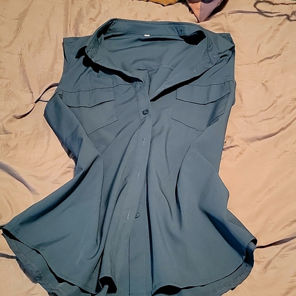 Sleeveless silky top